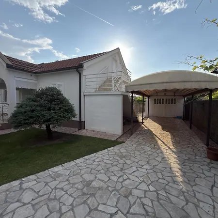 Montenegro House & Garden
